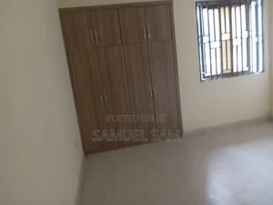 6bdrm House in Tema Communities 11 for rent