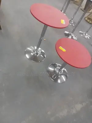 Redtop Adjustable Swivel Bar Table