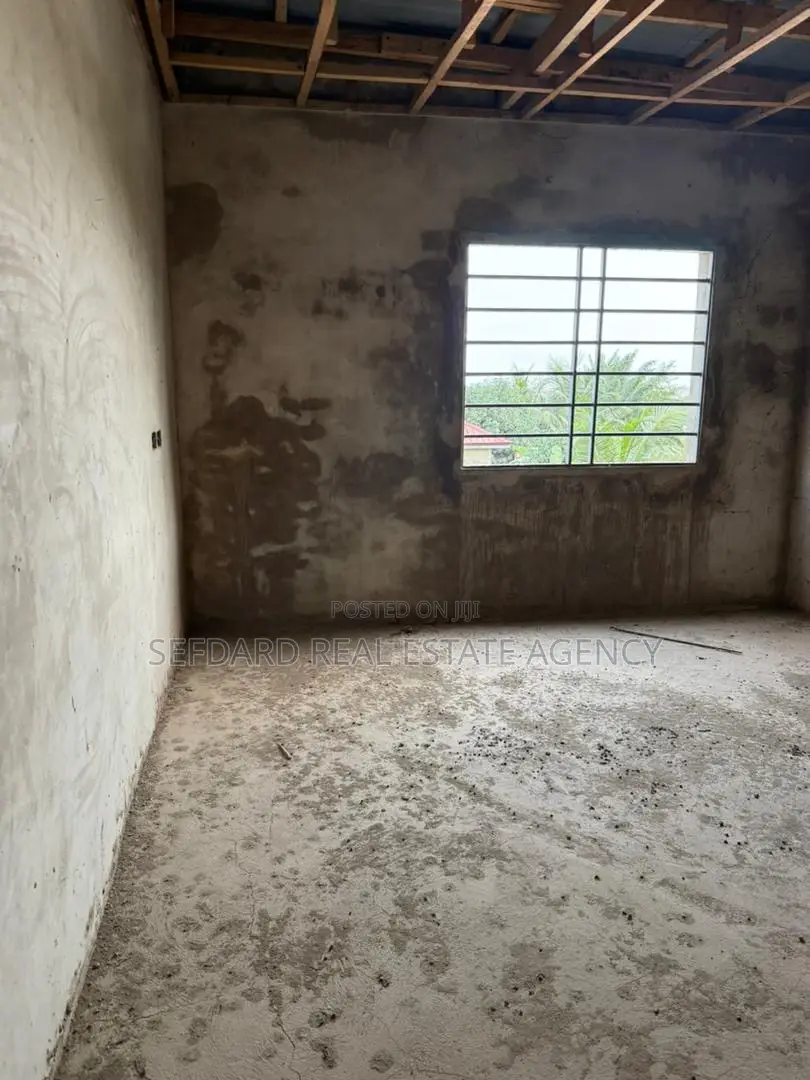 75% Completed Stunning 4-bedroom Modern Duplex – Amasaman (Dobro)