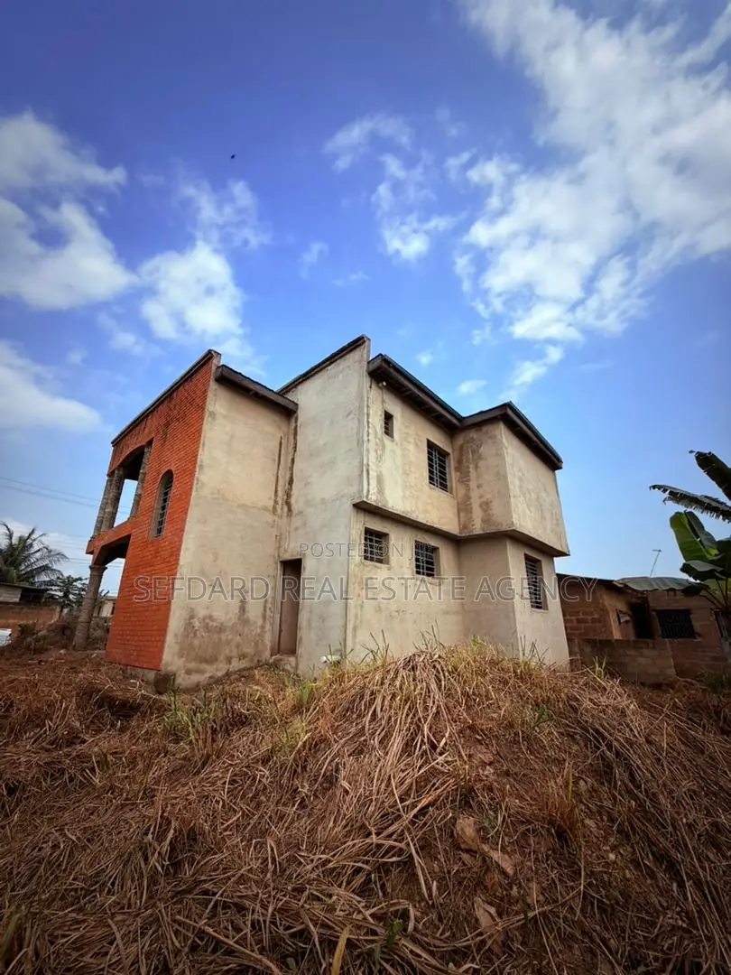 75% Completed Stunning 4-bedroom Modern Duplex – Amasaman (Dobro)