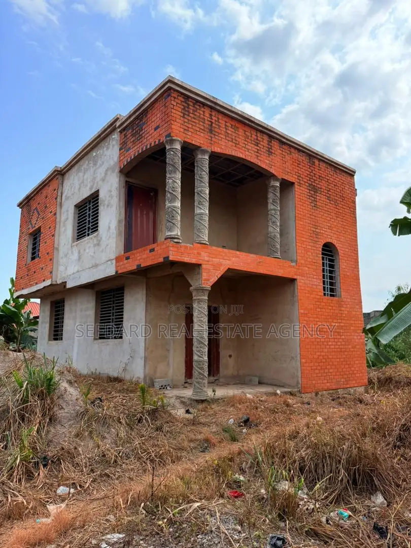 75% Completed Stunning 4-bedroom Modern Duplex – Amasaman (Dobro)