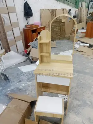 Cute and Small Dress Table