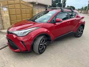 Toyota C-HR XLE FWD 2020 Red