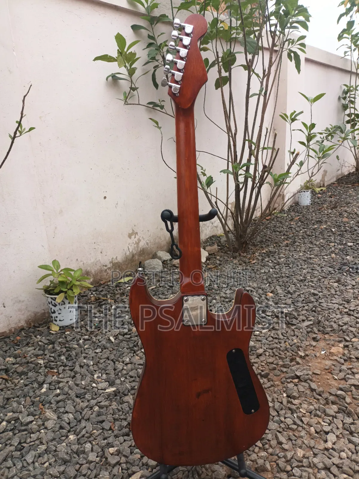 Customized Semi Hollowbody Guitar(Professional Left-Hand Guitar).
