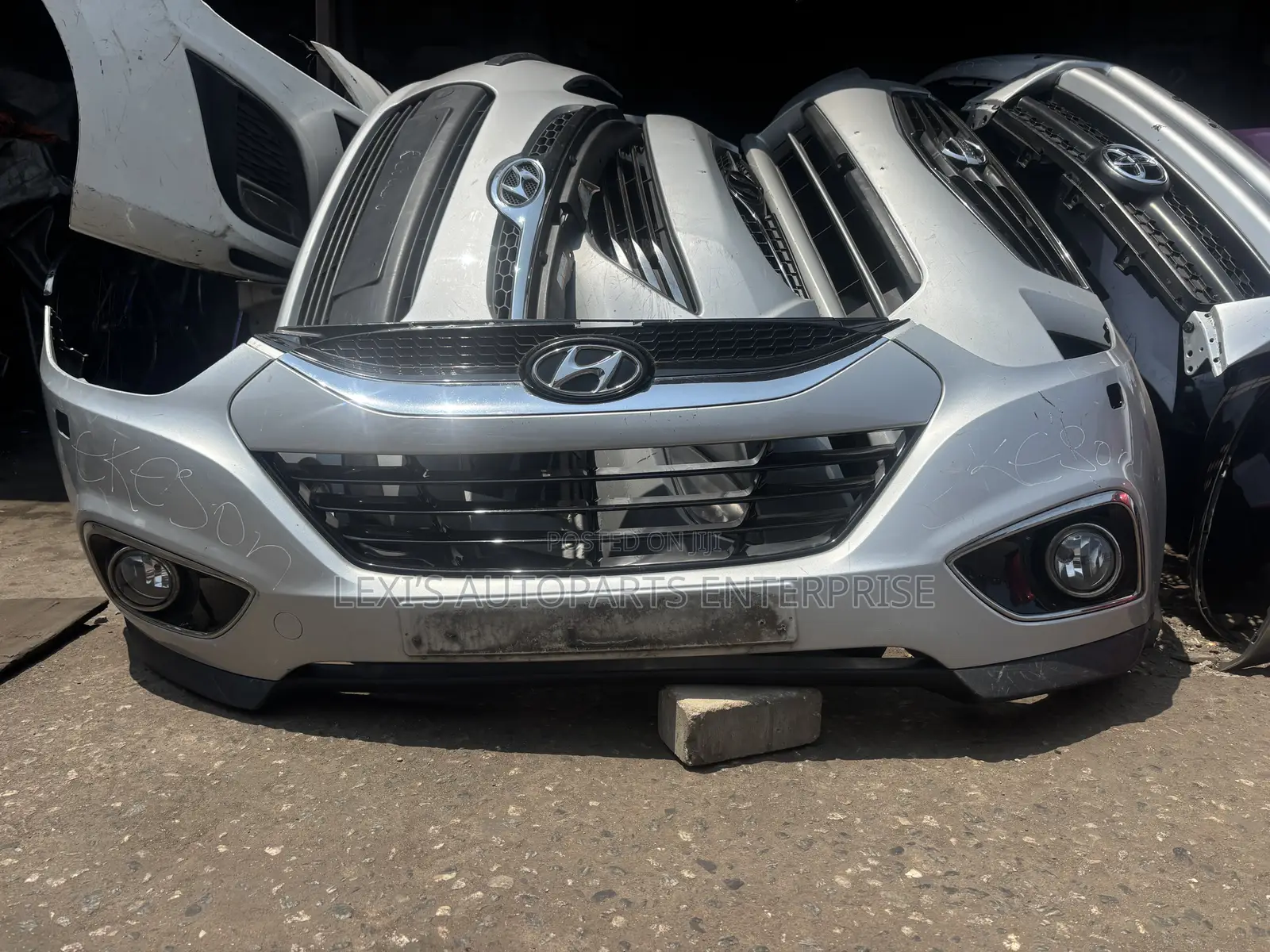Hyundai Tucson 2014 Front Bumper Complete