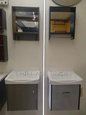 Small Cabinet Basin With Mirror 43