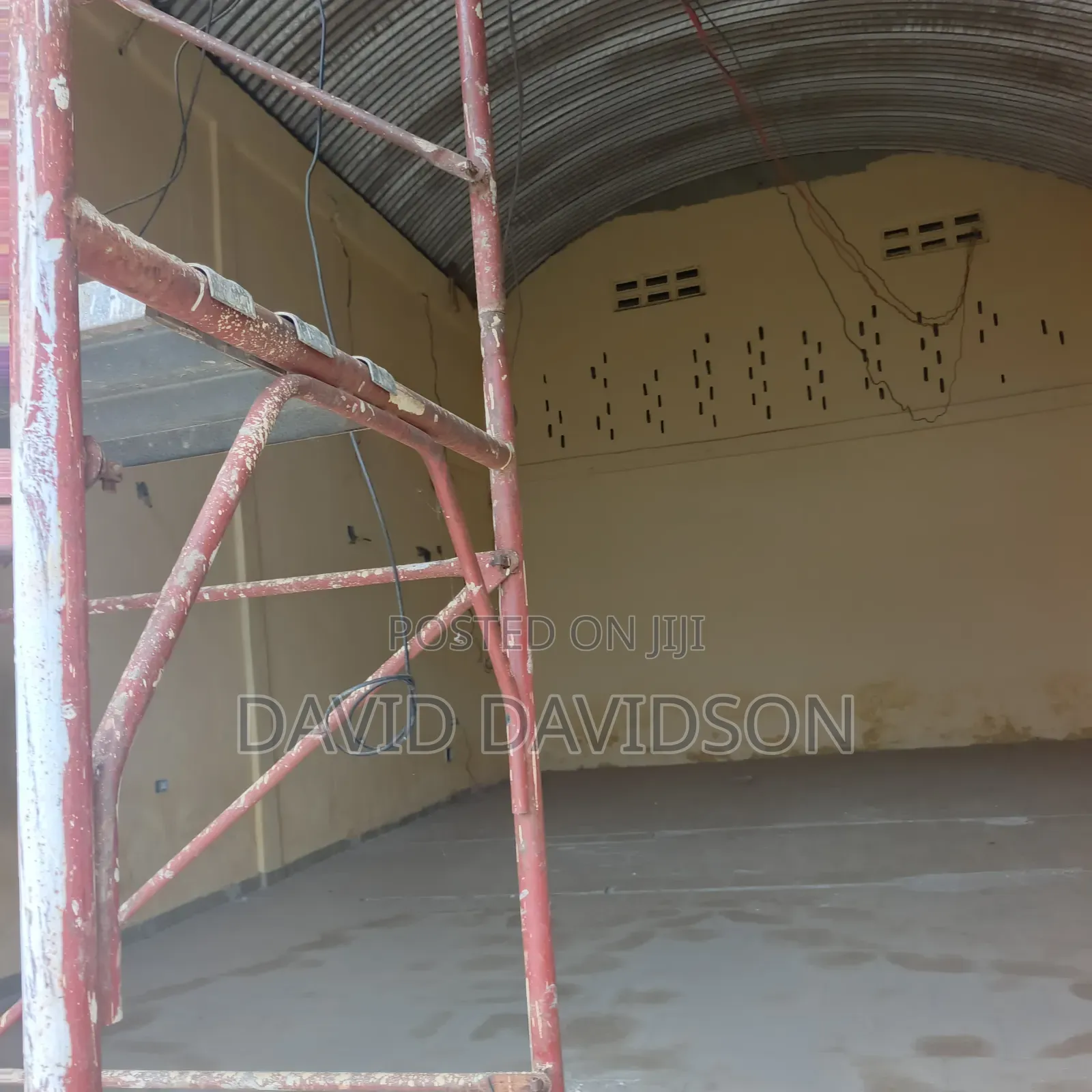 Warehouse Spintex, Lashibi