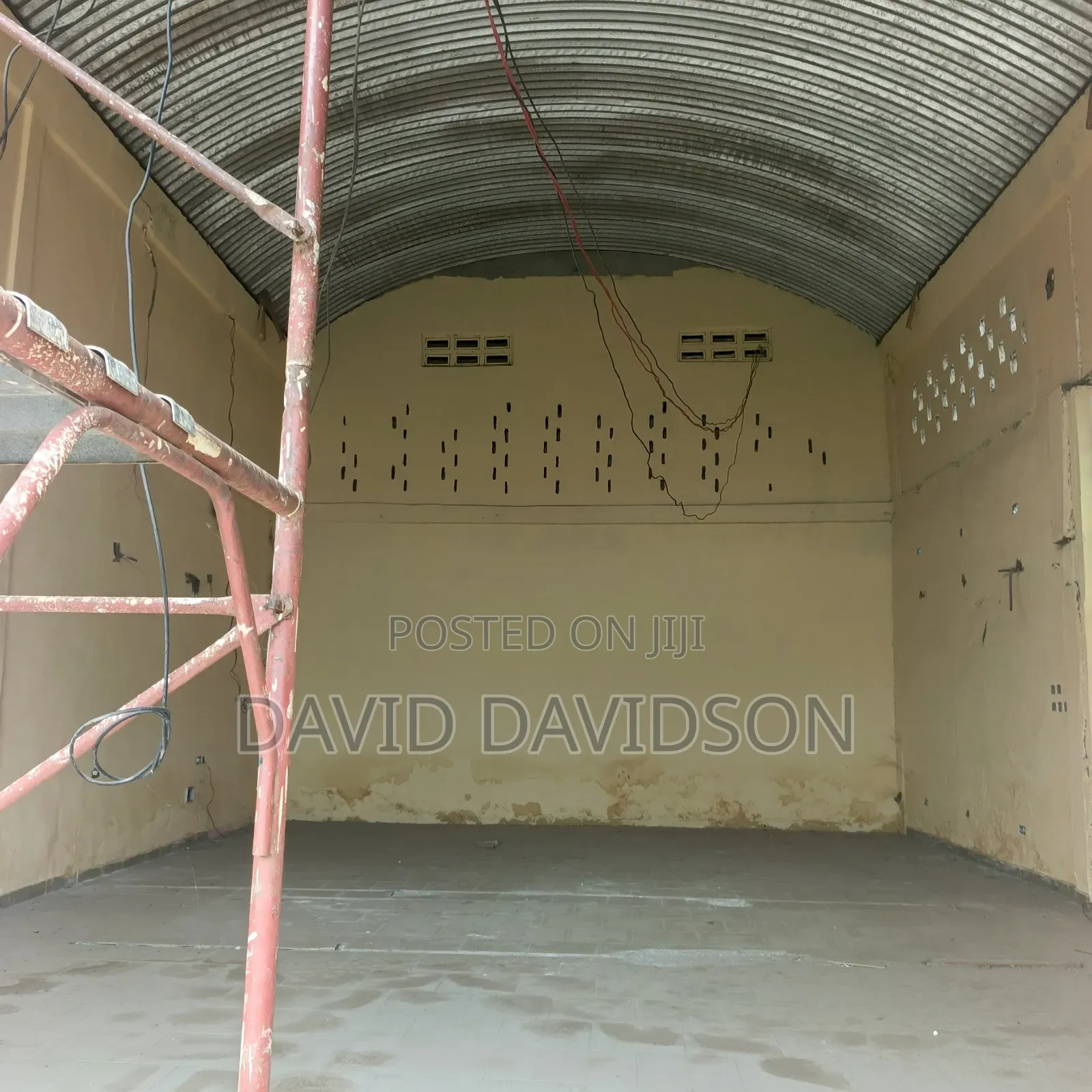 Warehouse Spintex, Lashibi