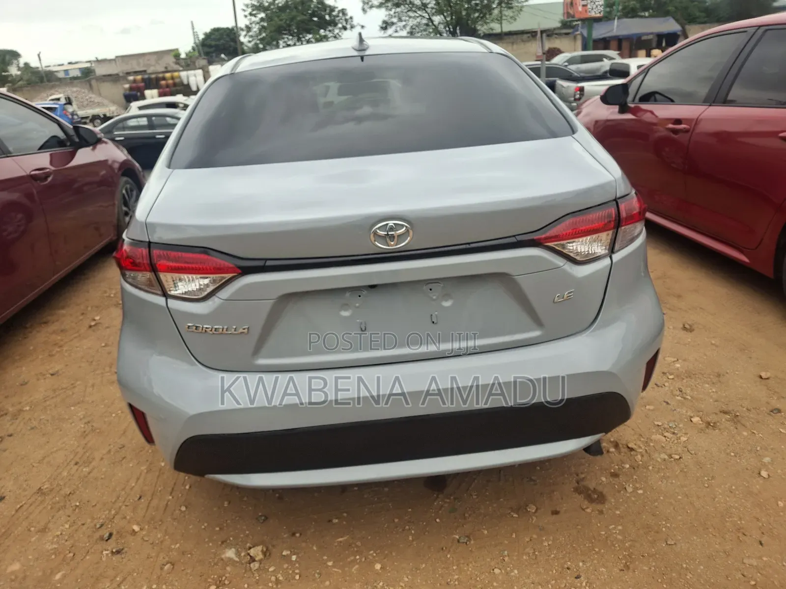 Toyota Corolla LE 2021 Silver
