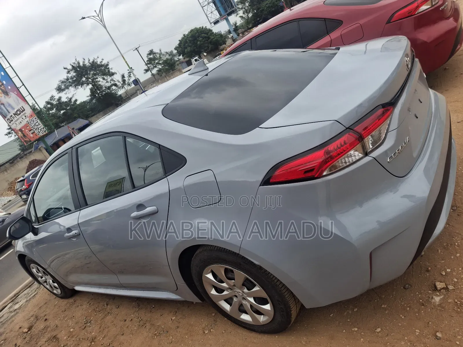 Toyota Corolla LE 2021 Silver