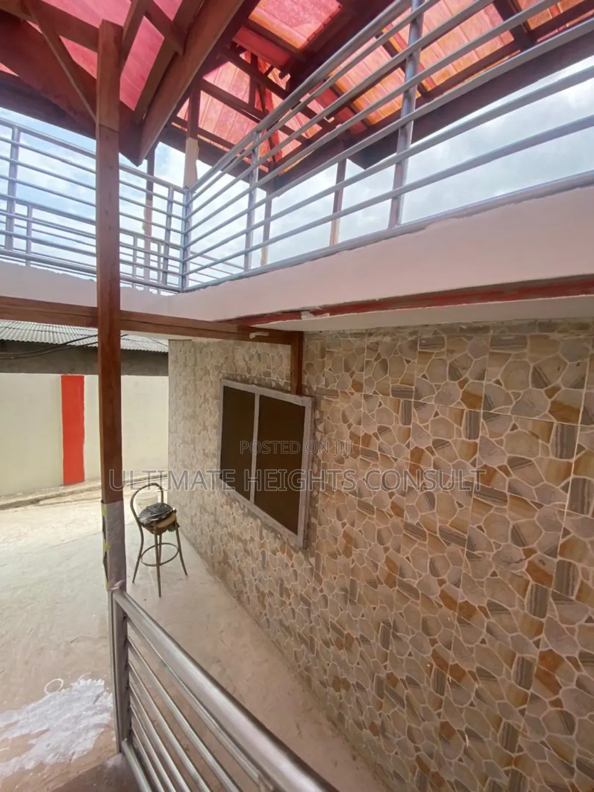 15 Bedrooms House for Sale at Kwashieman
