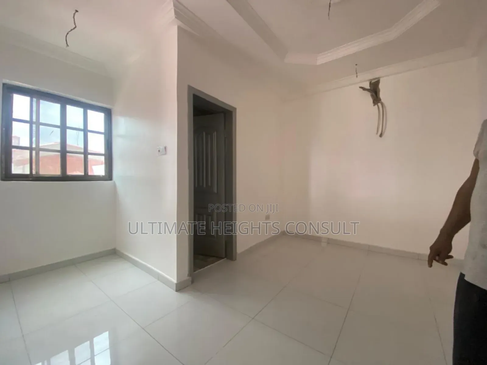 15 Bedrooms House for Sale at Kwashieman