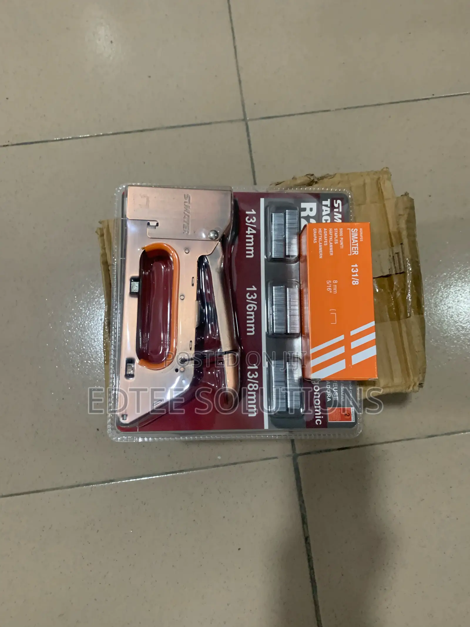 Staple Gun With Free 5600pcs