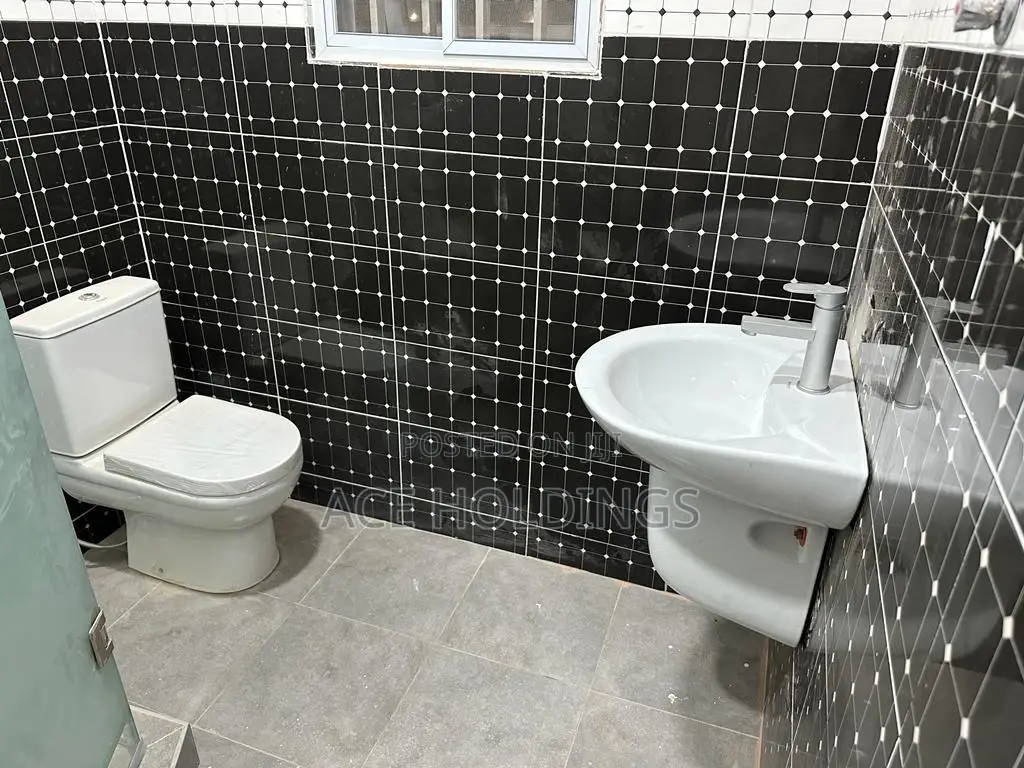 3bdrm House in Tse Addo, Tseaddo for rent