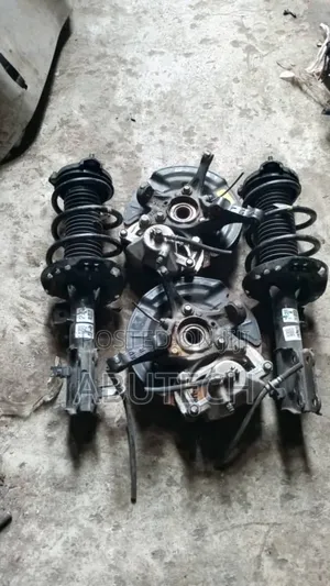 Front Shock and Hub for Hundia Elentra 2017, 2018, 2019, 2020