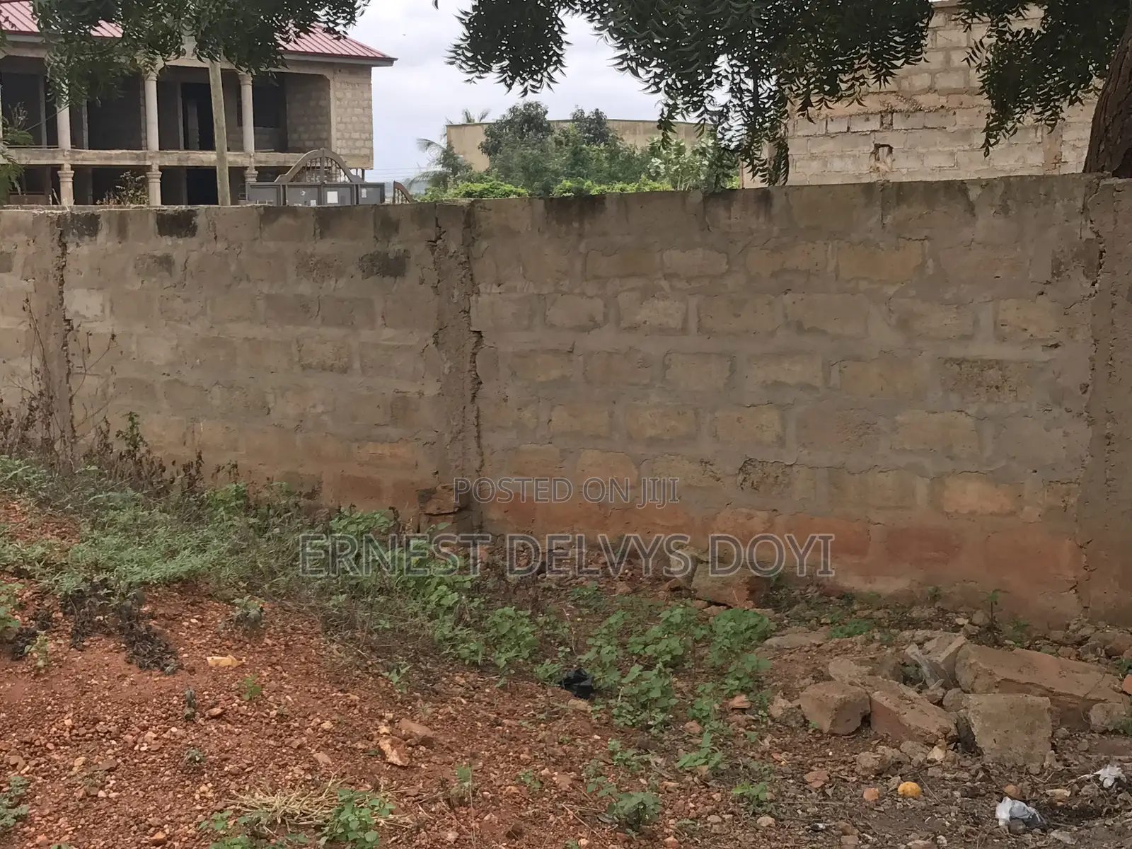100 Ft by 86 Ft Prime Land With 4 Bedrooms Duplex Foundation
