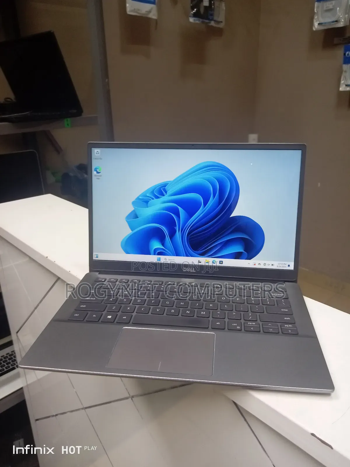 Laptop Dell Latitude 3310 8GB Intel Core i7 SSD 256GB