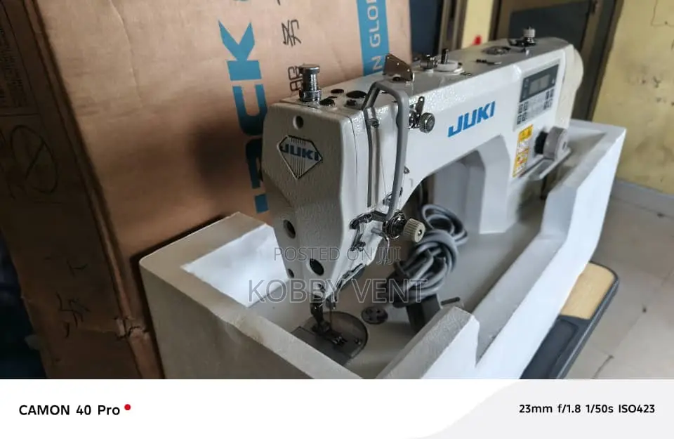 Juki Digital Industrial Sewing Machine (Full Set)