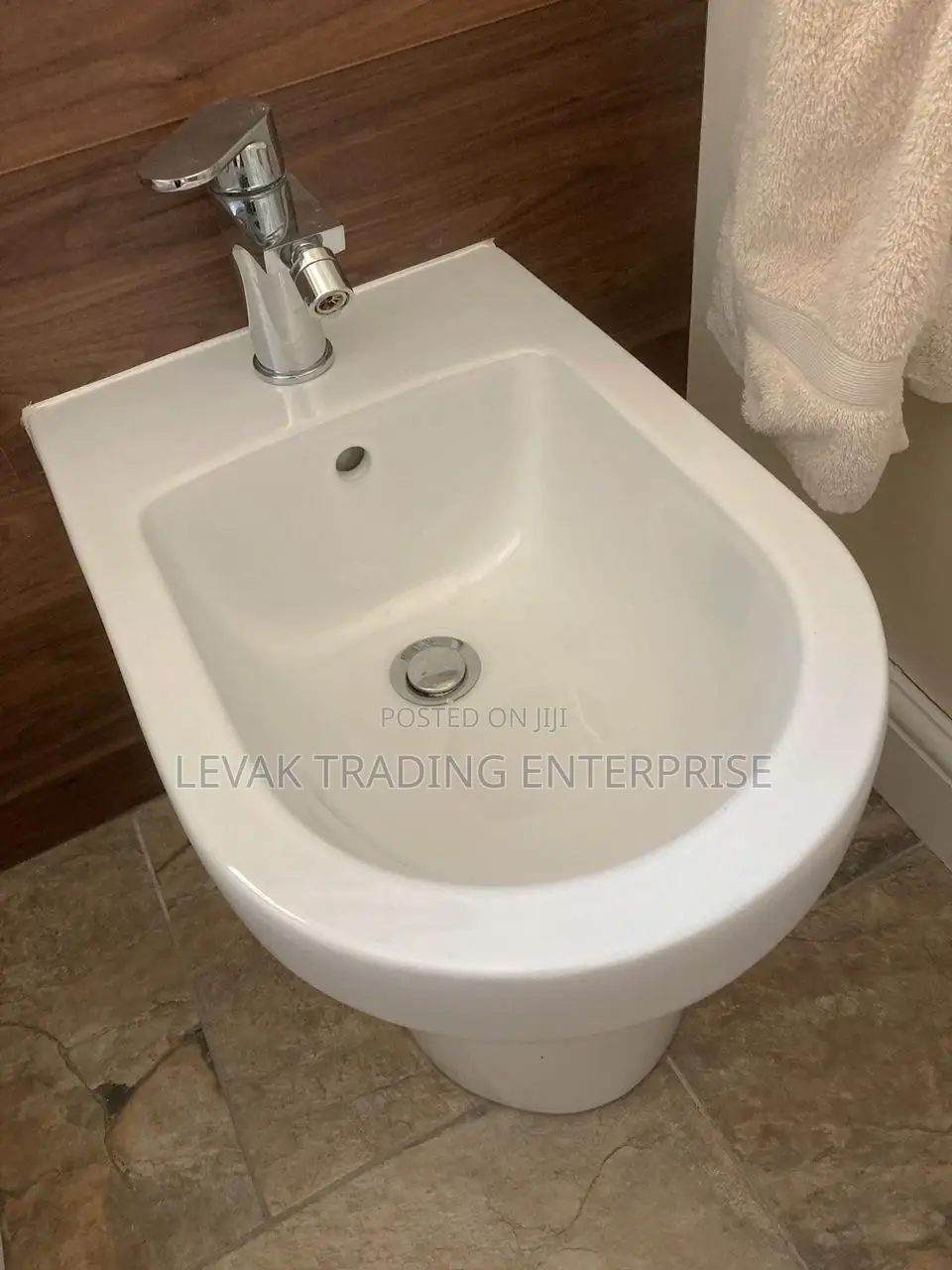 Bidet Urinal Port - Urinal Bowl