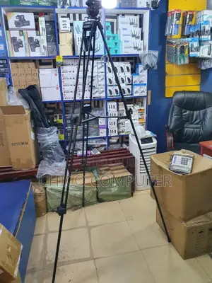 717 Camera Stand