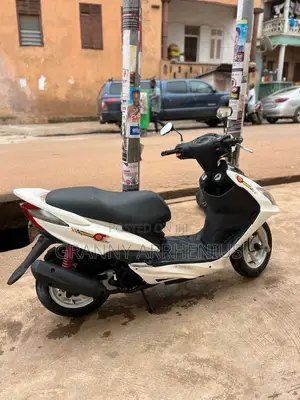 SYM Symnh 2019 White