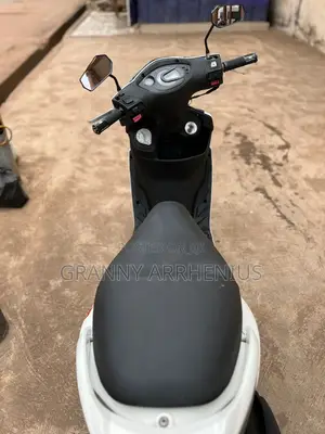 SYM Symnh 2019 White