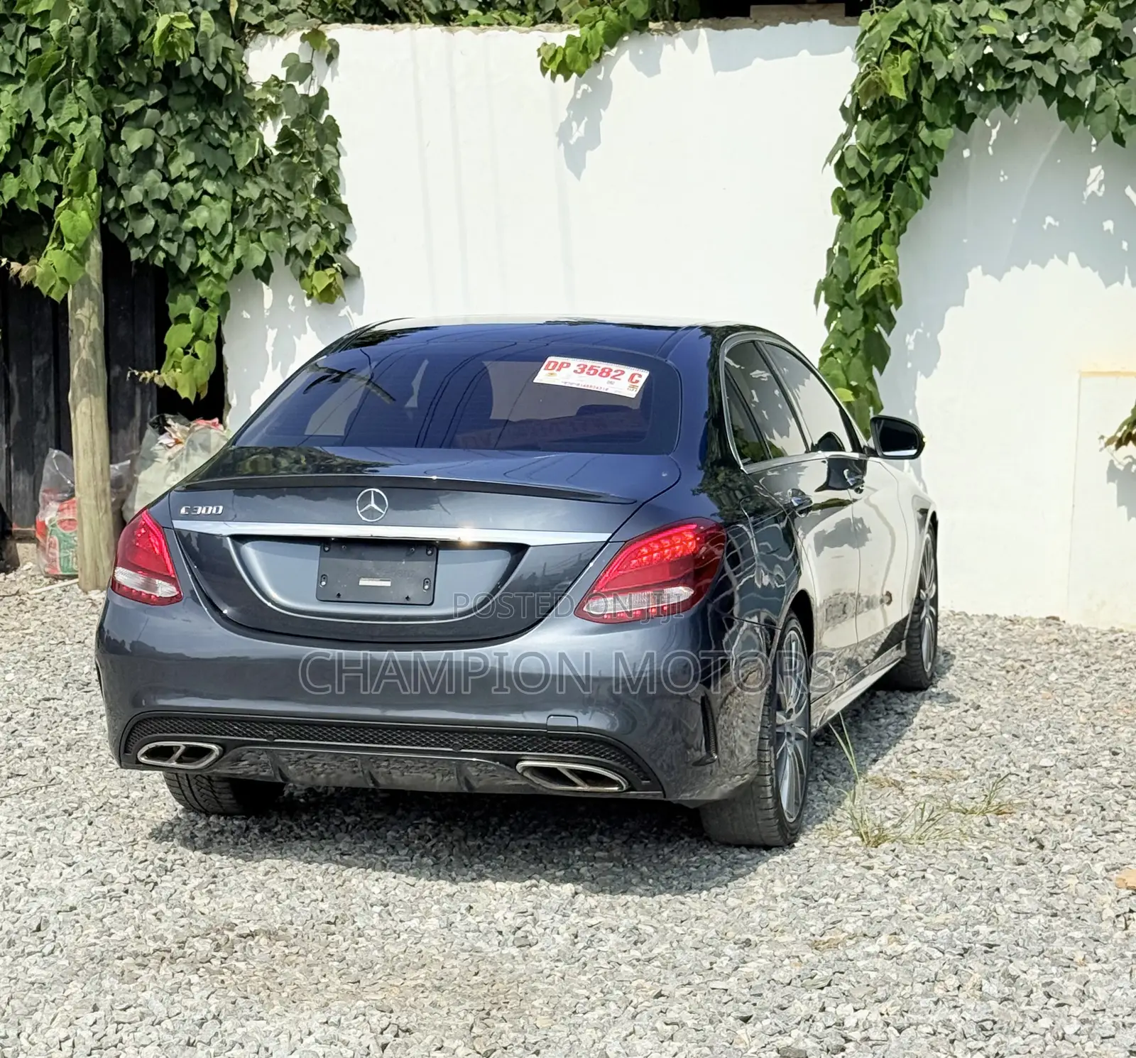 Mercedes-Benz C300 2016 Black