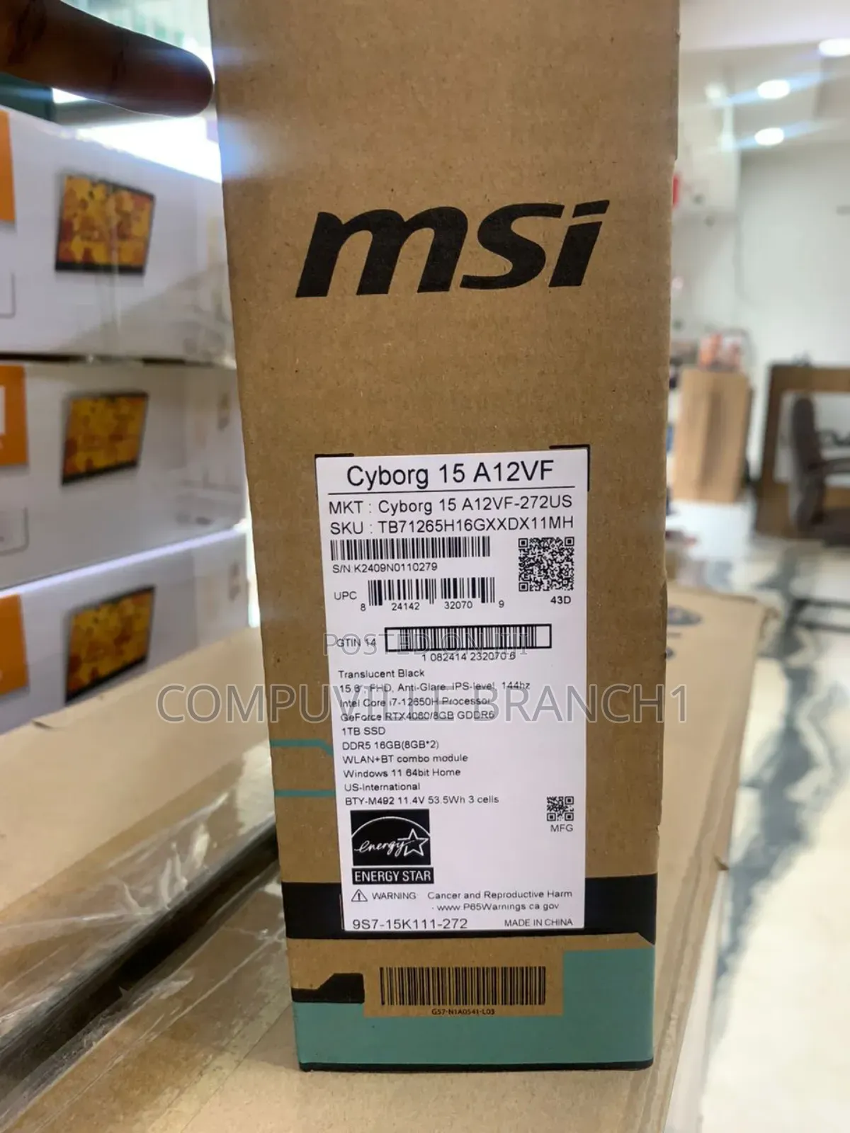 New Laptop MSI Cyborg 15 16GB Intel Core I7 SSD 1T