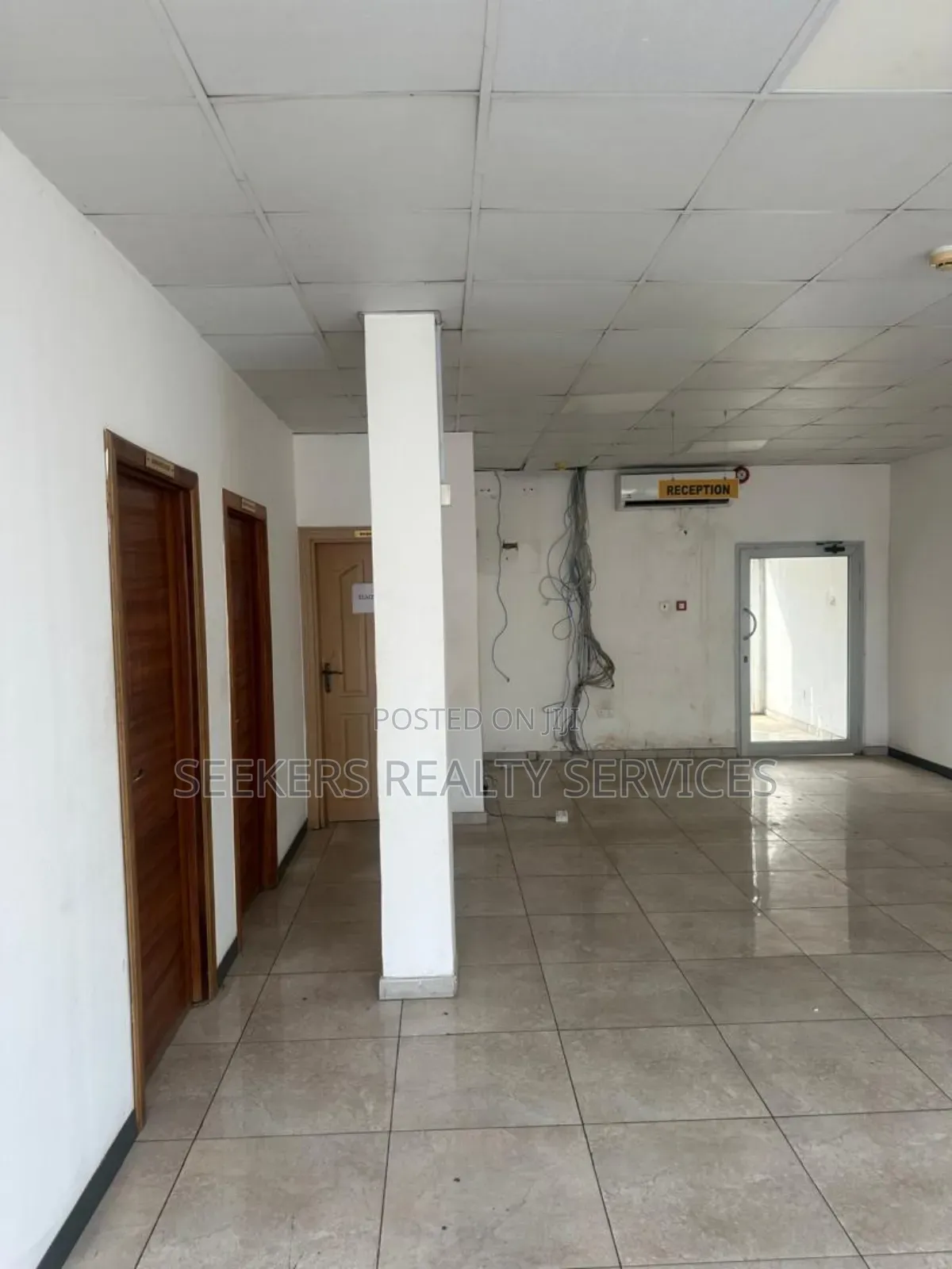Office Space or Showroom for Rent at Ringroad