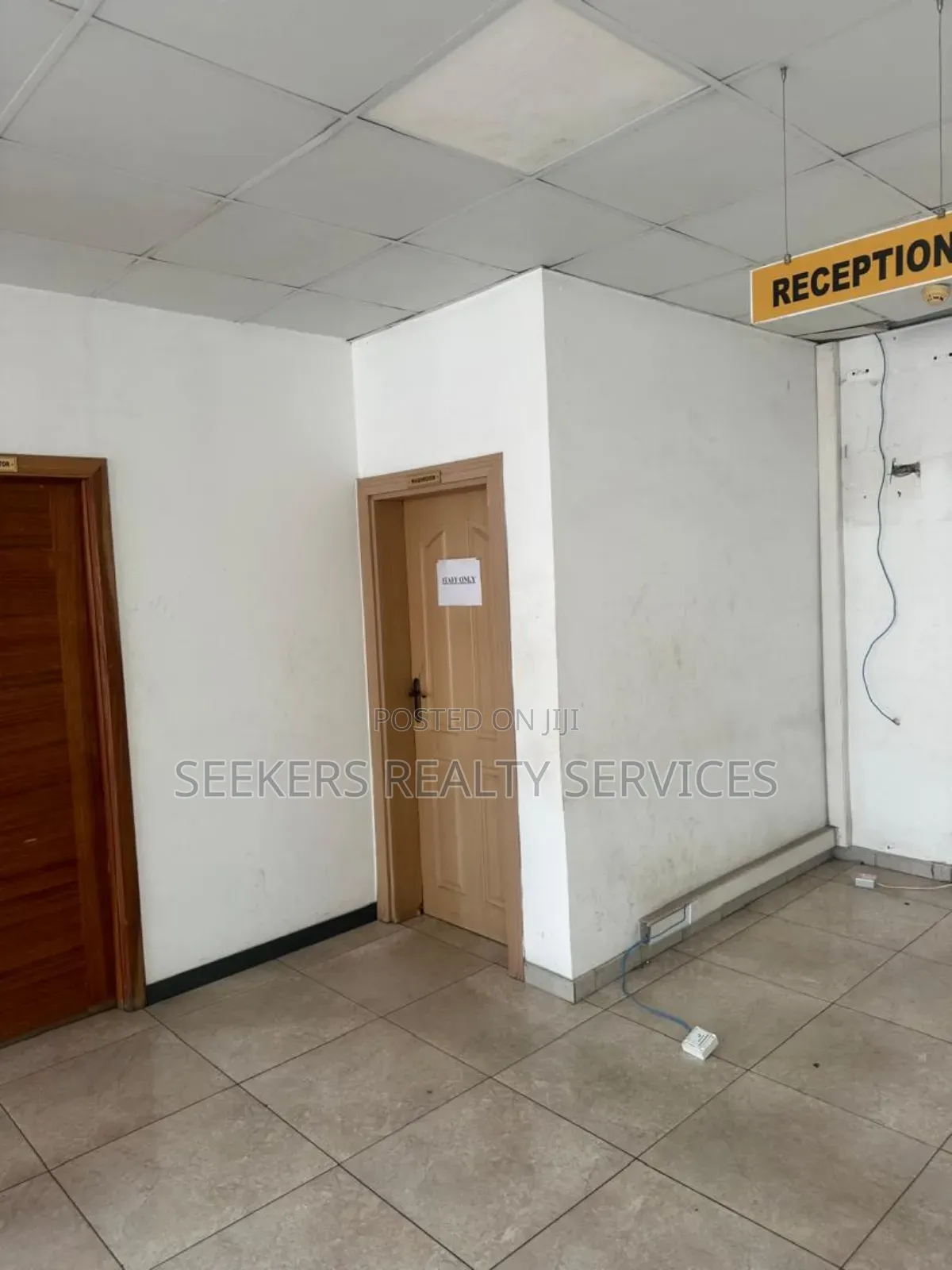 Office Space or Showroom for Rent at Ringroad