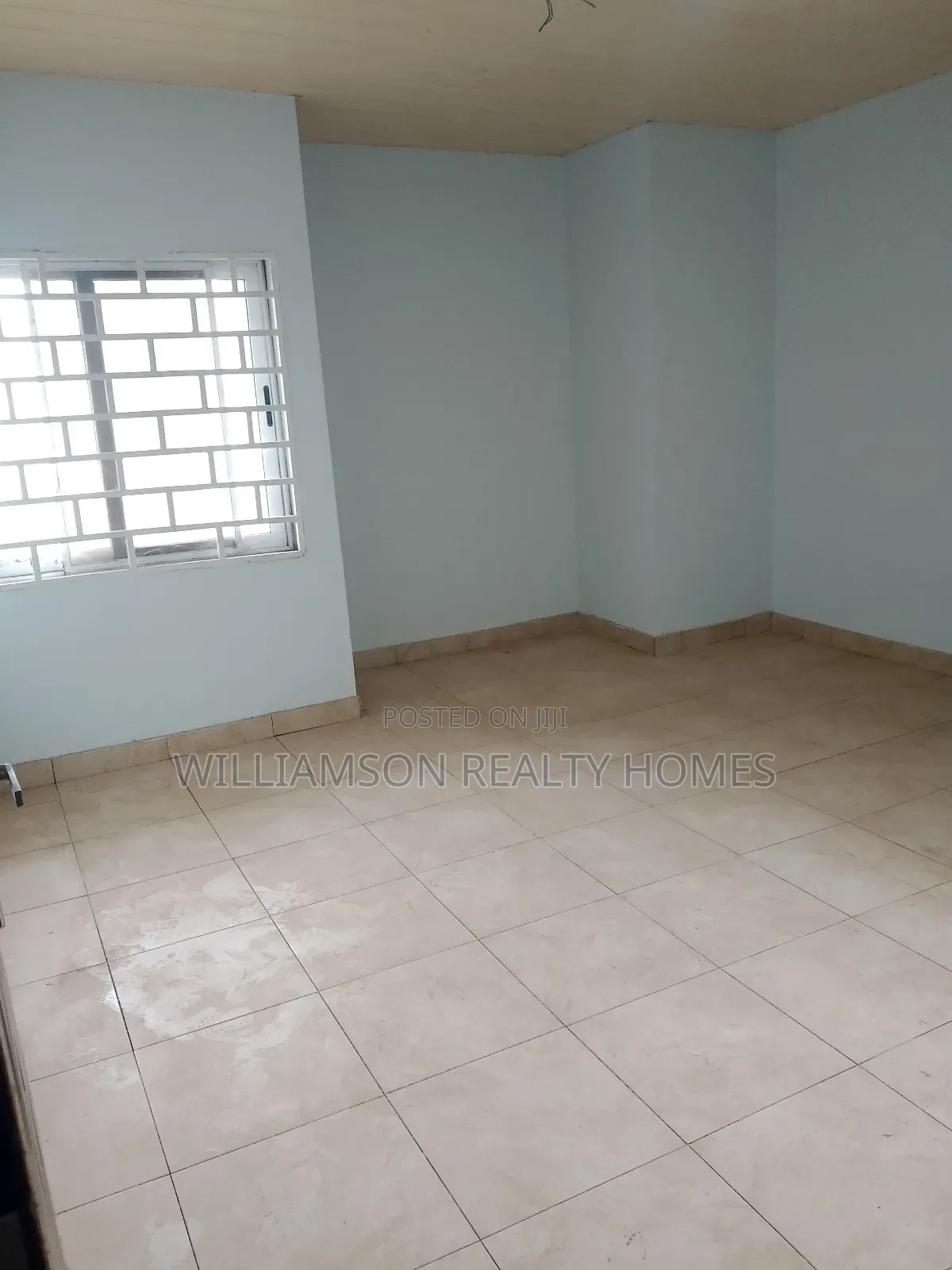 5bdrm House in Community 18 Area, Spintex for rent
