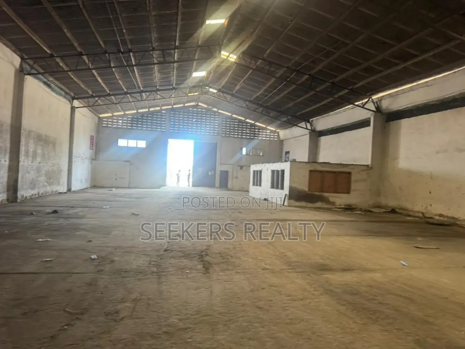Warehouse for Rent at Dzorwulu