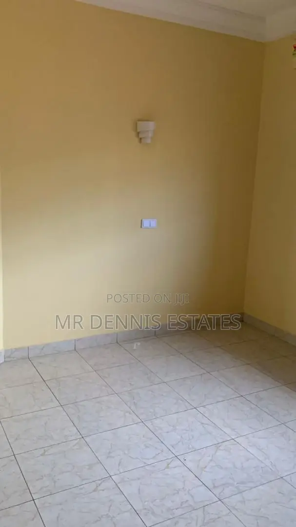 5bdrm Apartment in Tuba, Toll Booth for rent