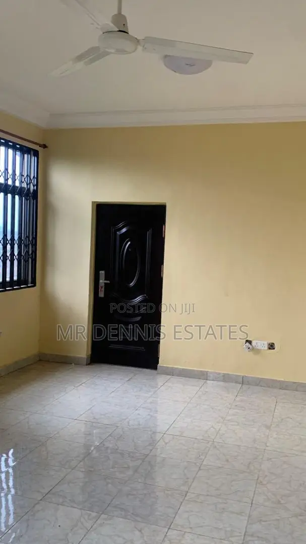 5bdrm Apartment in Tuba, Toll Booth for rent