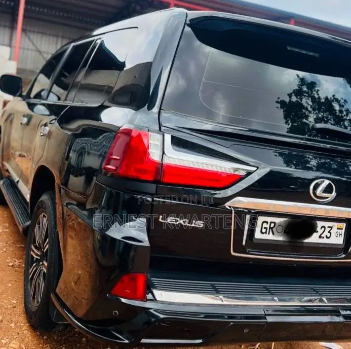 Lexus LX 570 2011 Black