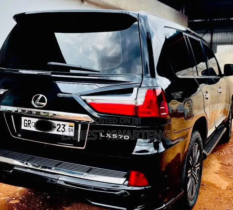 Lexus LX 570 2011 Black