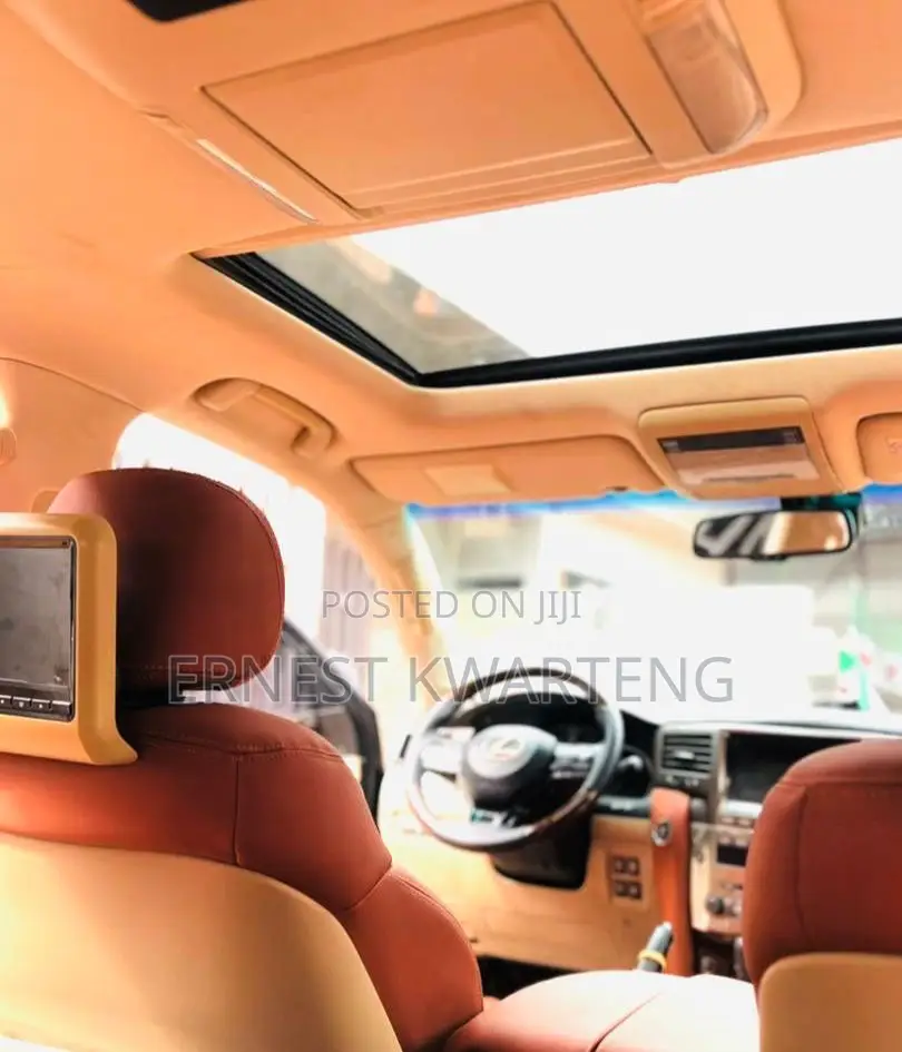 Lexus LX 570 2011 Black