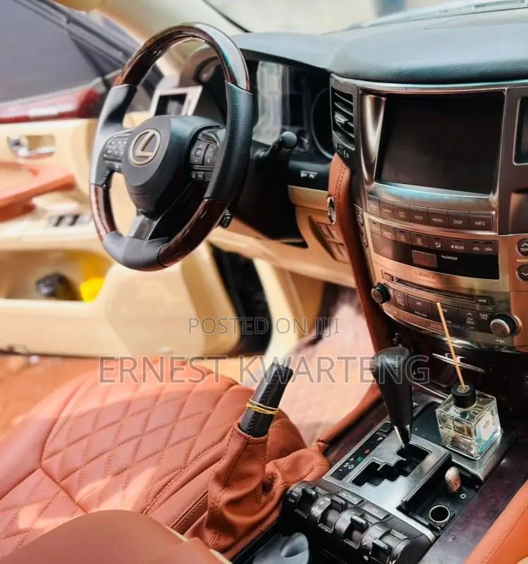 Lexus LX 570 2011 Black