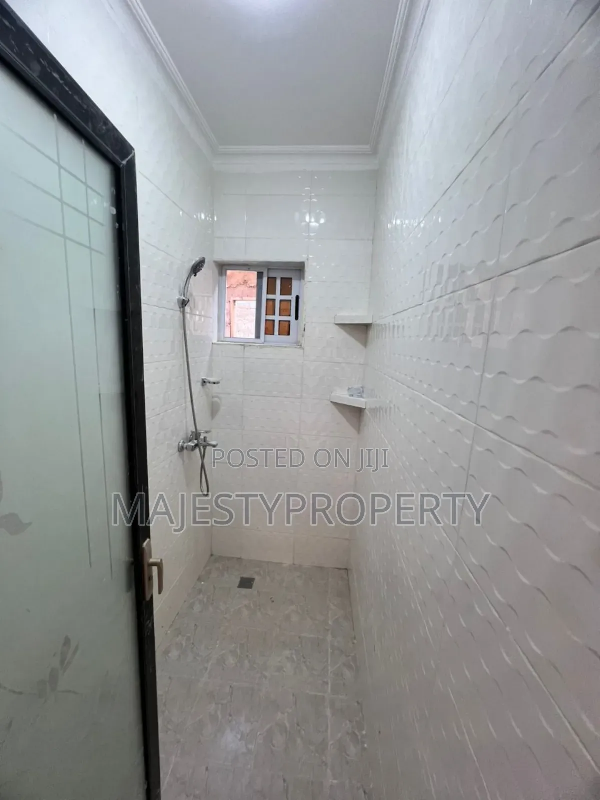 2bdrm Apartment in Shell Signboard, Spintex for rent