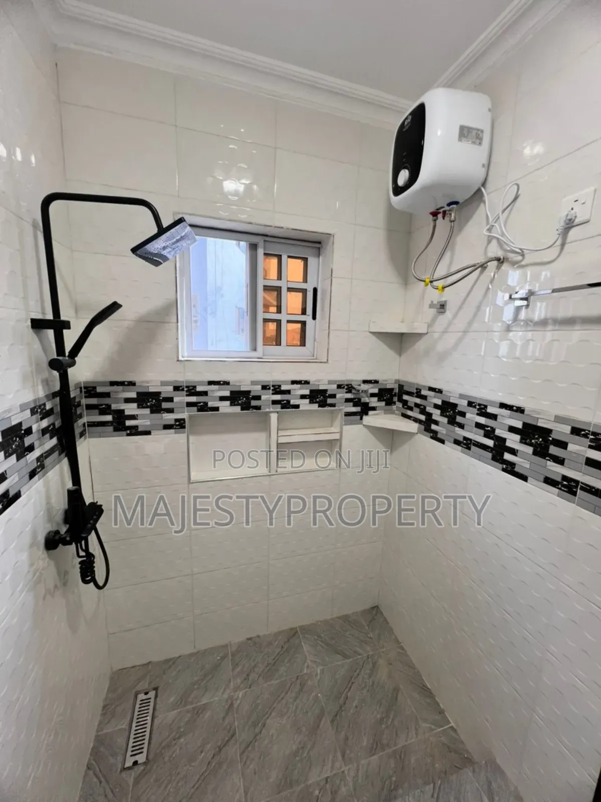 2bdrm Apartment in Shell Signboard, Spintex for rent