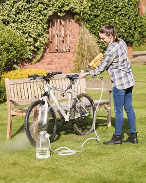 Ferrex Cordless High-Pressure Washer (22 Bar)