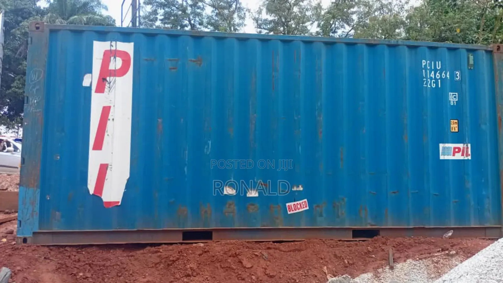 20 and 40 Ft Containers