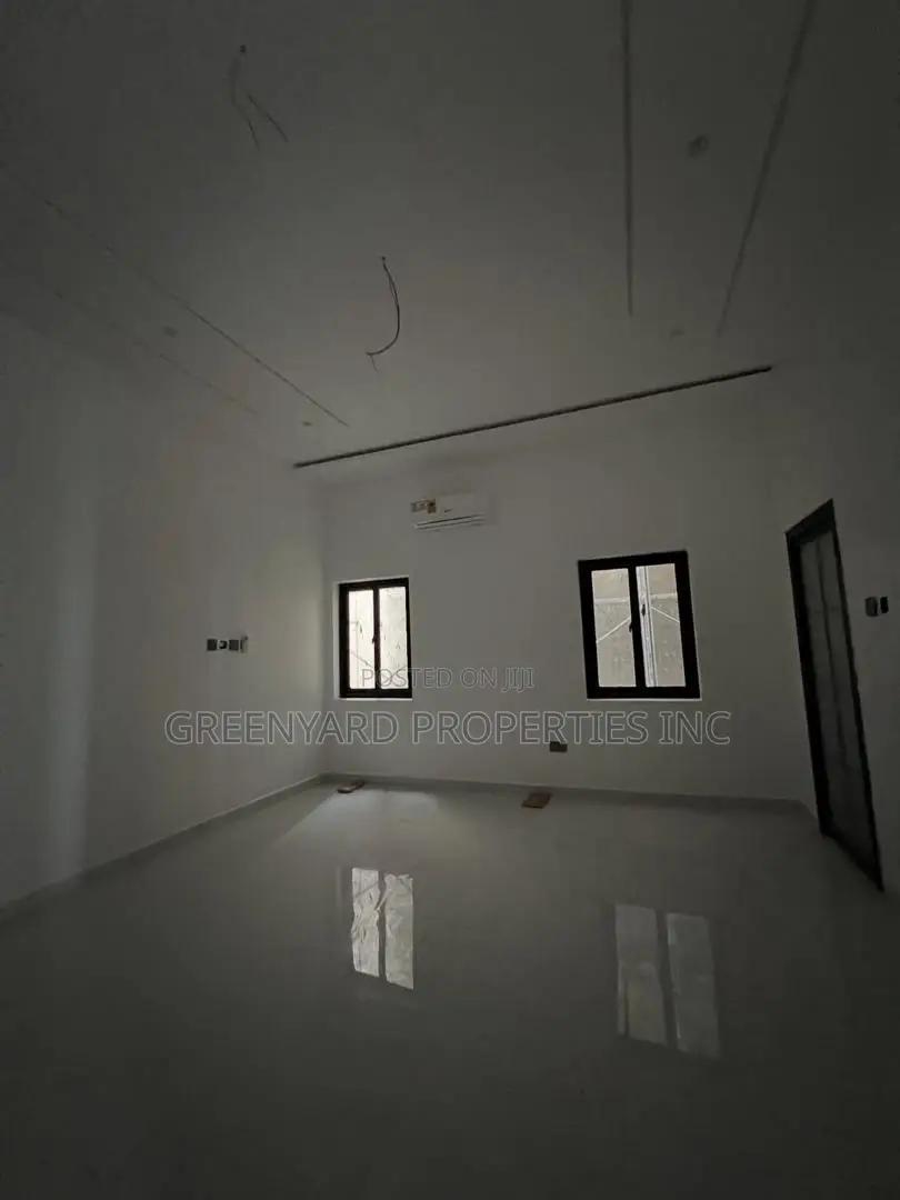4bdrm Duplex in Ogbojo, East Legon for sale