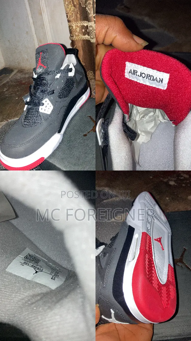 Jordan4 Black and White
