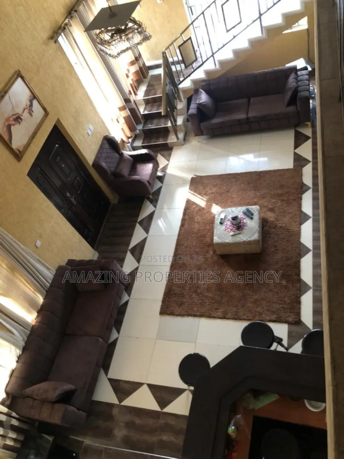 5bdrm House in Nyaniba Estate for sale