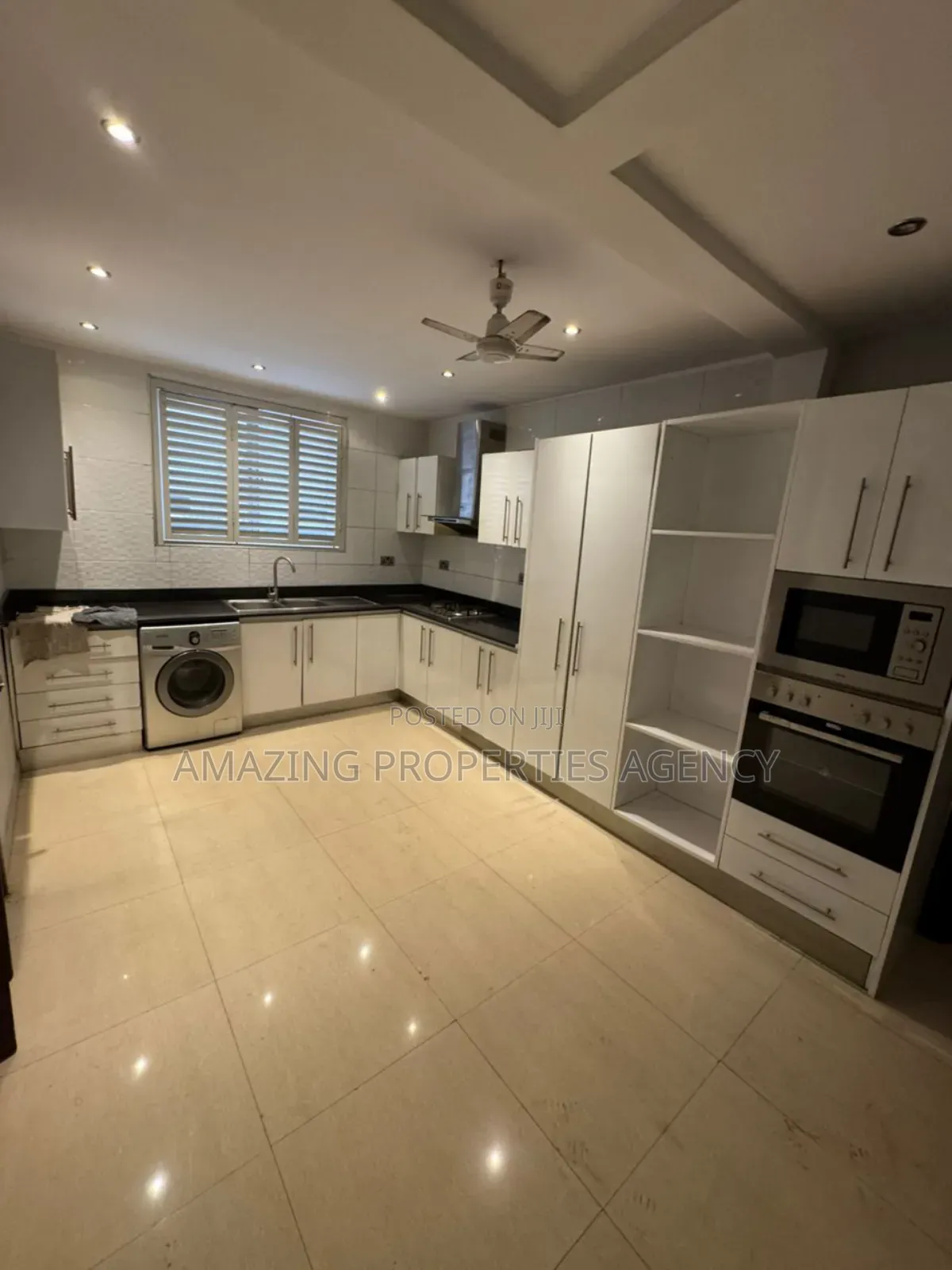 5bdrm House in Ridge for sale