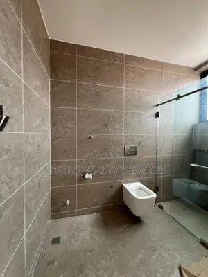 4bdrm House in Seekers Reao, East Legon for sale