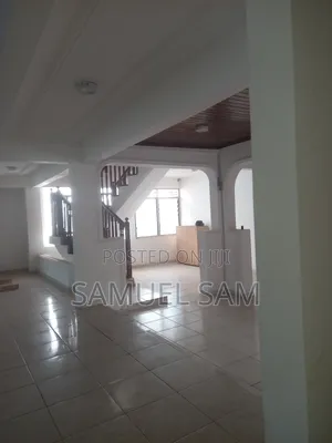 4bdrm House in Tema Sakumono Com.14 for rent