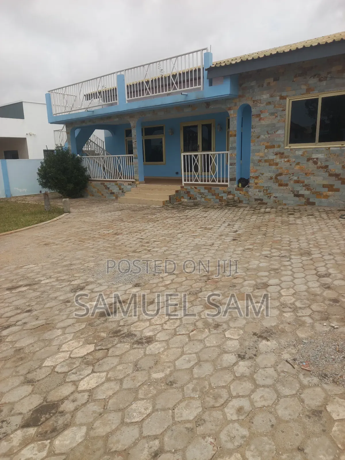 4bdrm House in Tema Sakumono Com.14 for rent