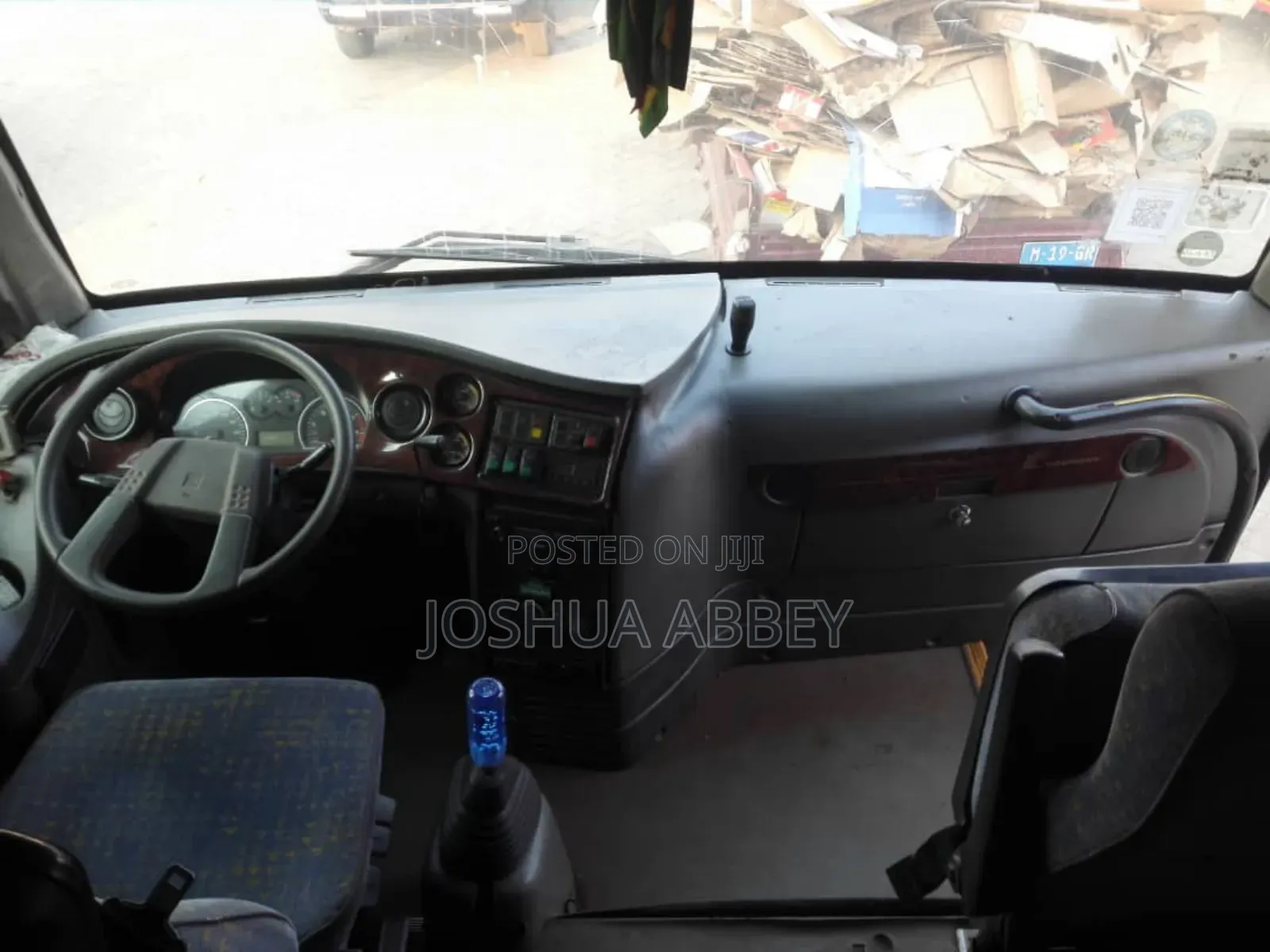Isuzu Executive Bus 2016 White